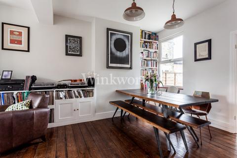 86 Graham Road, London, N15 3NJ