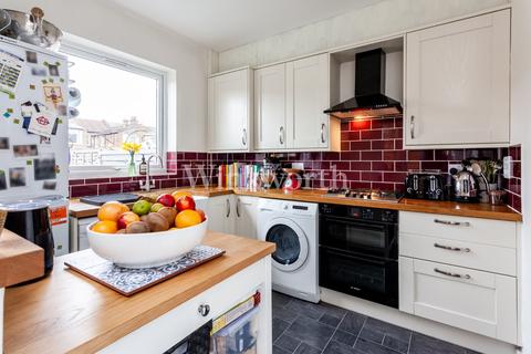 86 Graham Road, London, N15 3NJ