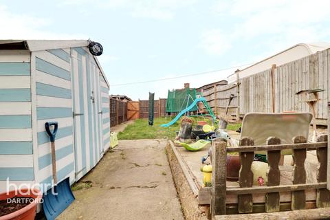 47 Ridgeway, Dartford, DA2 7JW