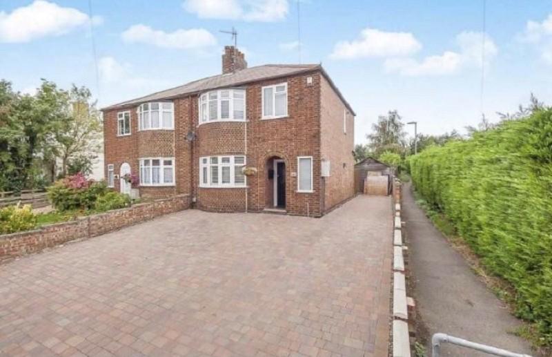 Main Street, Yaxley, Peterborough, Cambridgeshire. PE7 3LB 3 bed semi