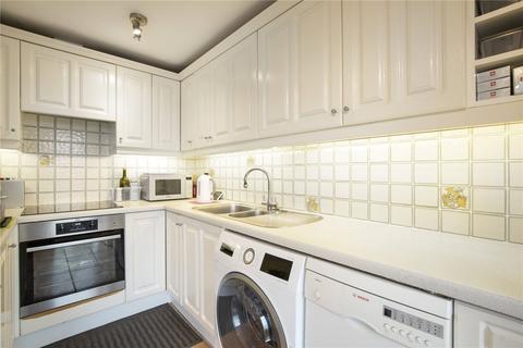 24 Ridgway, Richmond, TW10 6PR