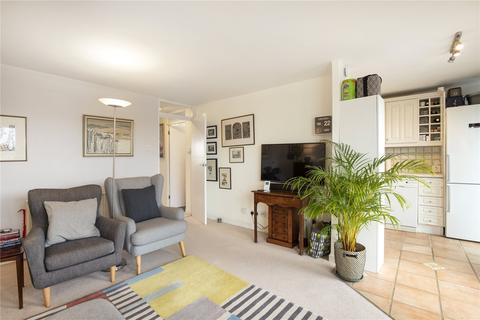 24 Ridgway, Richmond, TW10 6PR