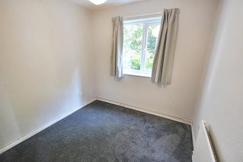 2 bedroom apartment to rent, Everett Court, Withington, M20 3DT