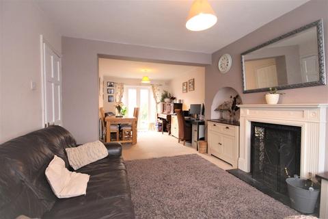 131 Cherry Tree Lane, Rainham, RM13 8TT