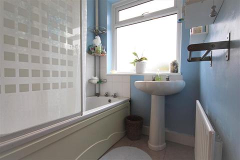 131 Cherry Tree Lane, Rainham, RM13 8TT