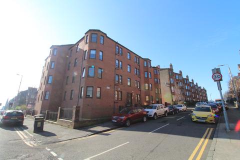 2 bedroom flat to rent, Golfhill Drive, Glasgow G31