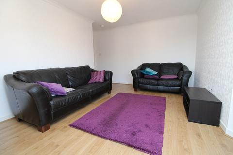 2 bedroom flat to rent, Golfhill Drive, Glasgow G31