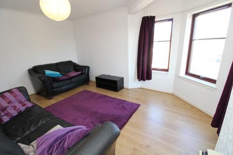 2 bedroom flat to rent, Golfhill Drive, Glasgow G31