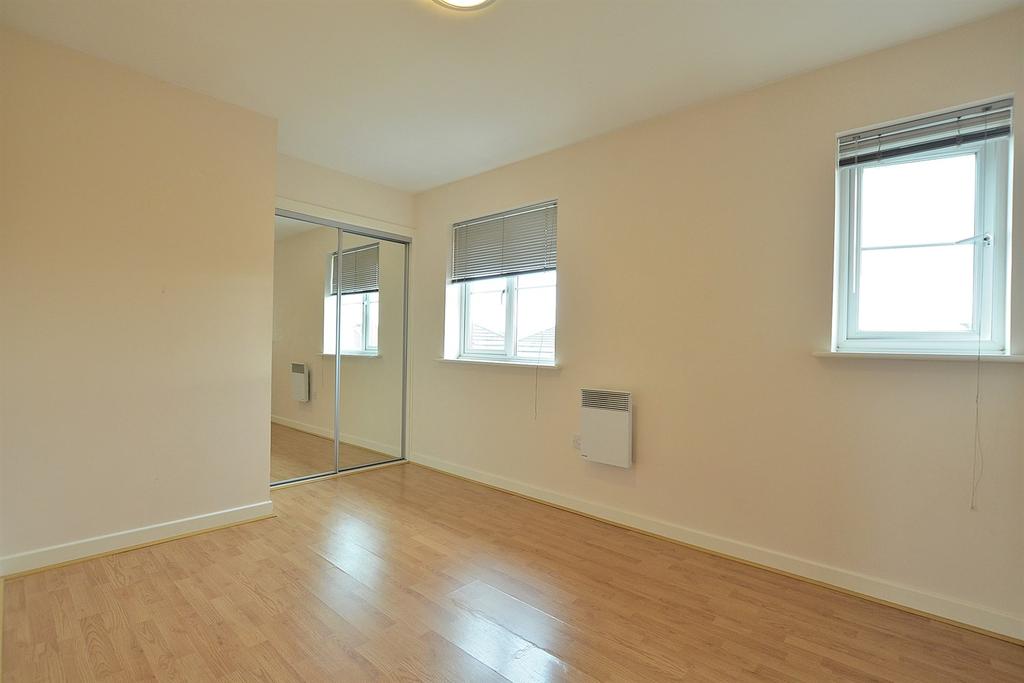 Alveston Square, Marlborough Road, South Woodford, E18 1 bed apartment