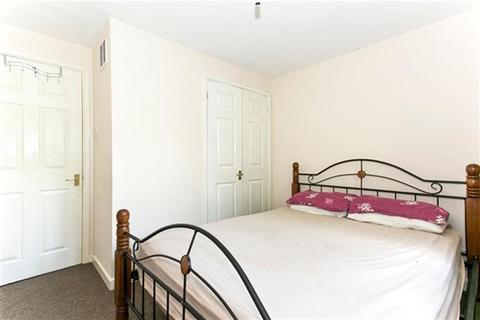 19 Philimore Close, London, SE18 1PN