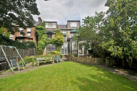 undefined, Madeley Road, London, w5