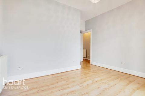 22a Alexandra Drive, London, SE19 1AJ