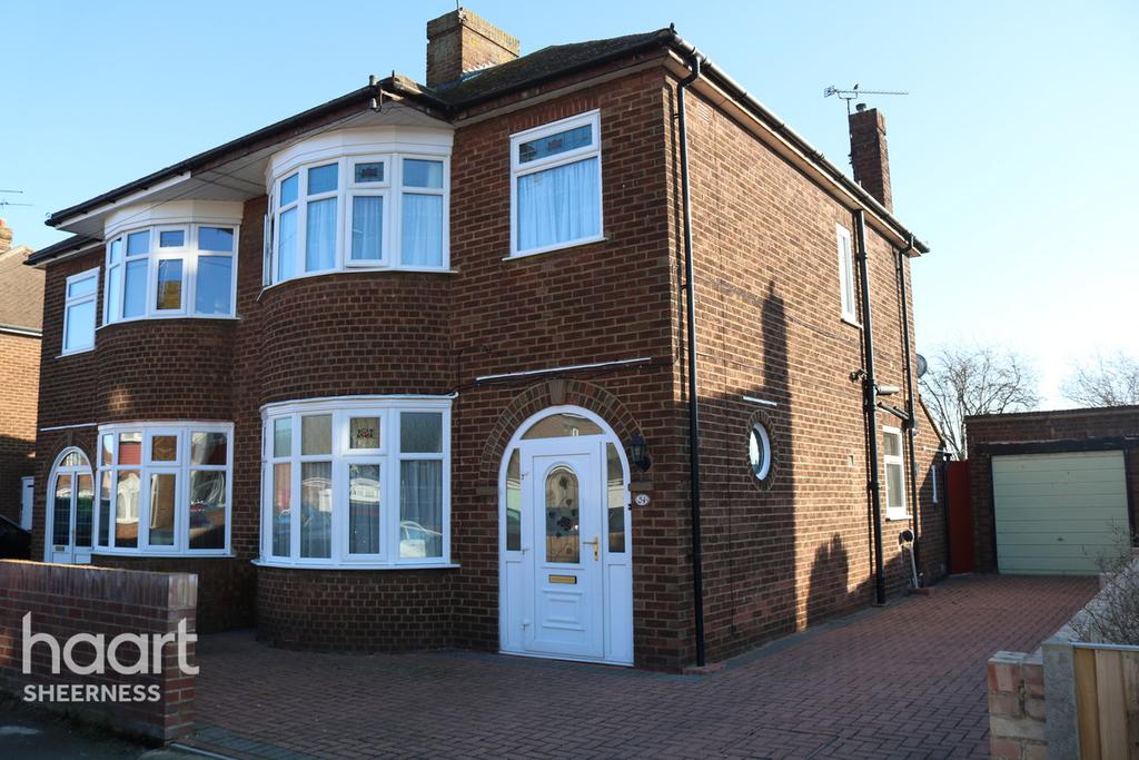 St Helens Road, Sheerness 3 bed semidetached house £275,000