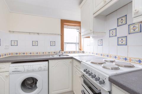 3 bedroom flat to rent, Pilton Drive, Pilton, Edinburgh, EH5