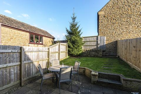 2 Denzil Close, West Coker, Yeovil, BA22 9DU