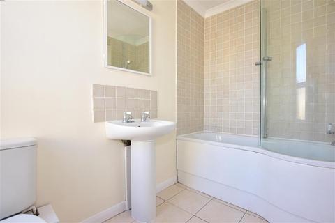 15 Howard Road, Dartford, DA1 1XS