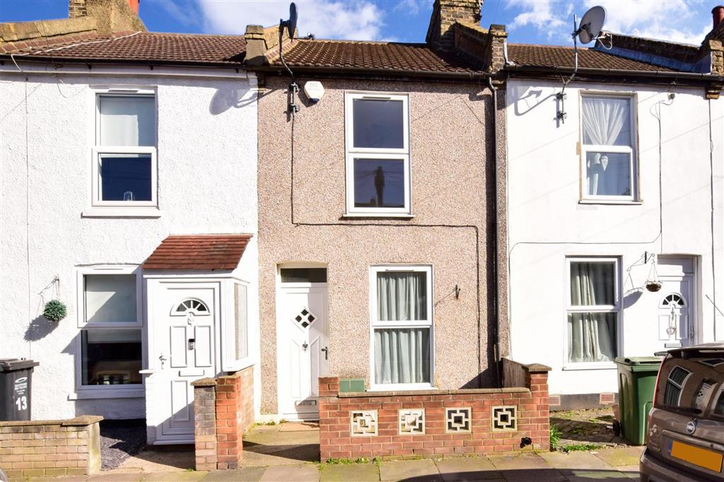 Howard Road, Dartford, Kent 2 bed terraced house £275,000