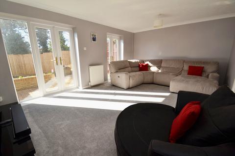 14 Chilfrome Close, Poole, BH17 9WE