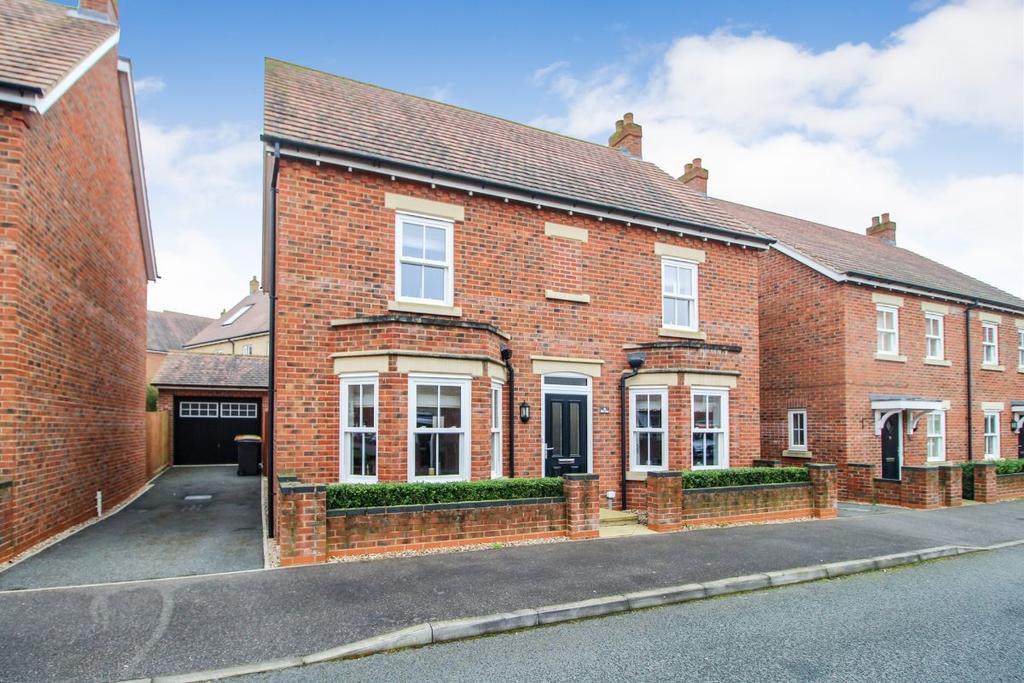 Burr Close, Kempston, Bedford 4 bed detached house for sale £435,000