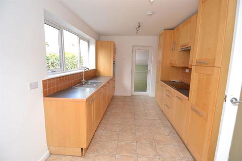 40 Longtye Drive, Chestfield, Whitstable, CT5 3NF
