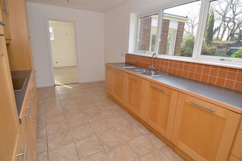 40 Longtye Drive, Chestfield, Whitstable, CT5 3NF