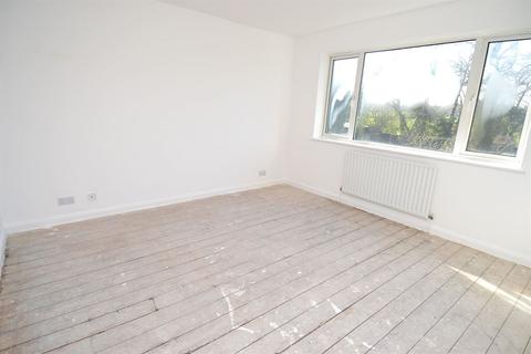 40 Longtye Drive, Chestfield, Whitstable, CT5 3NF