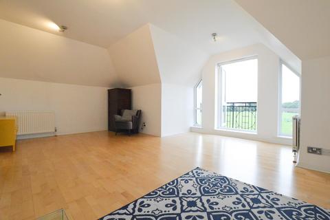 2 bedroom flat to rent, Park View Close, St Albans, AL1