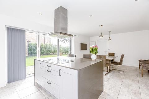 4 Ings Walk, Wetherby, LS22 5FE