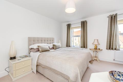 4 Ings Walk, Wetherby, LS22 5FE