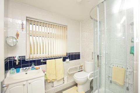 32 Chiltern End, Ashford, TN24 8QJ