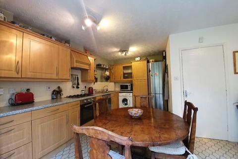 18 Blakemere Drive, Northwich, CW9 8US