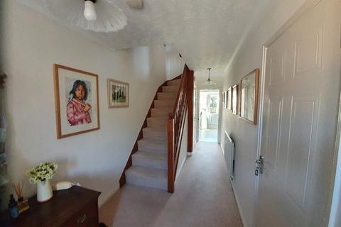 18 Blakemere Drive, Northwich, CW9 8US