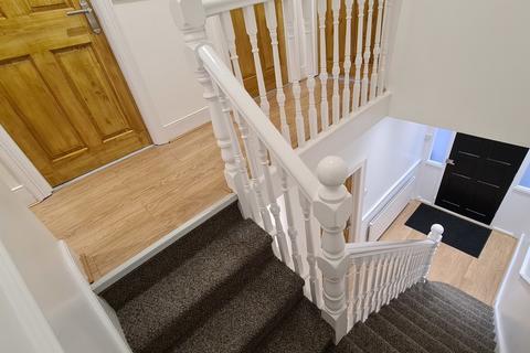 68 Nova Road, Croydon, CR0 2TL