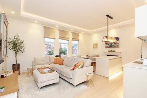 undefined, Kings Road, Richmond