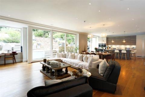 6 Deepdale, London, SW19 5EZ