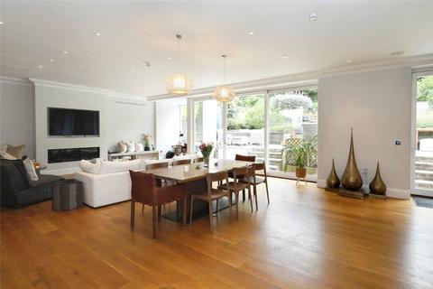 6 Deepdale, London, SW19 5EZ