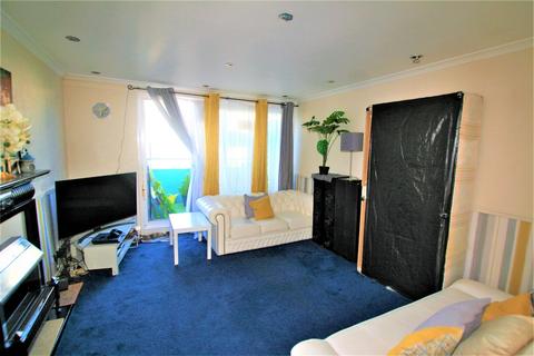 67 Huntingdon Close, Mitcham, CR4 1XL