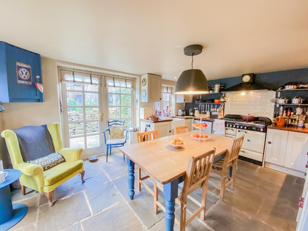 Kitchen / Breakfast Room