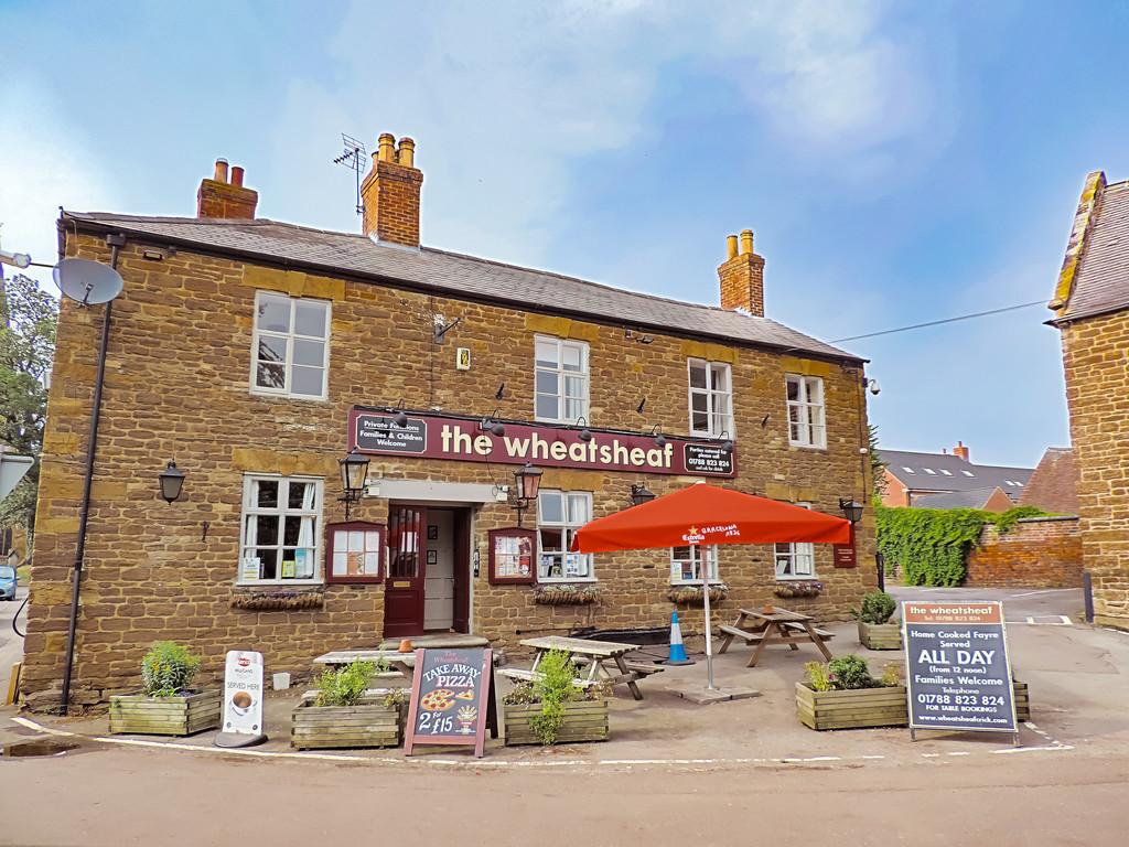 The Wheatsheaf Pub, Crick