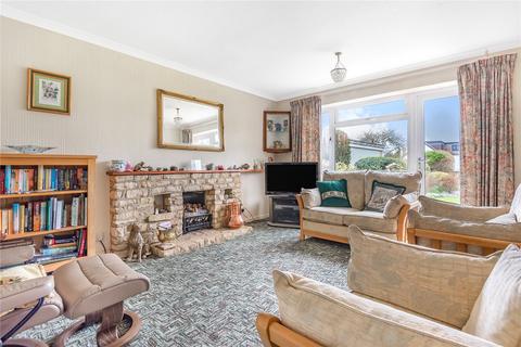 5 Busbys Close, Clanfield, Bampton, OX18 2RD