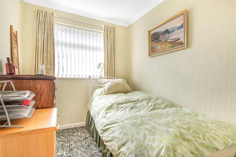 5 Busbys Close, Clanfield, Bampton, OX18 2RD