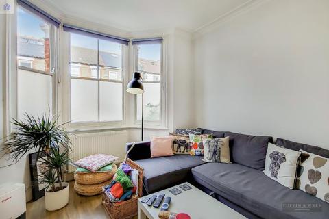 7 Balfour Road, London, W13 9TN