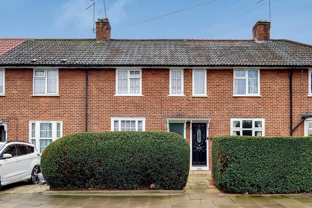 Kennedy Road, Hanwell, London, W7 1JN 2 bed terraced house £430,000