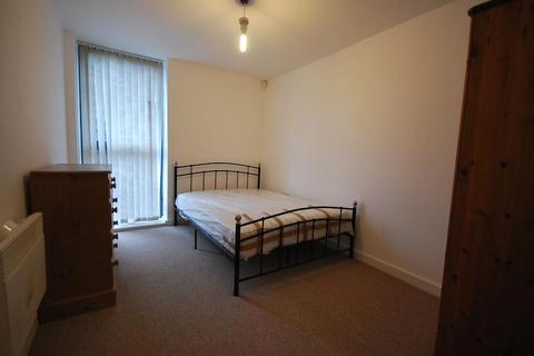 2 bedroom flat to rent - Bury Road, Manchester, M3 7DY