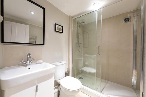 Flat 1, The Chestnuts High Street, Theale, Reading, RG7 5AN
