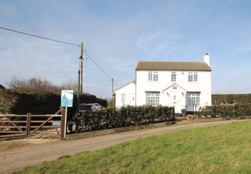 Hougham Court Lane, Dover 3 bed detached house £495,000