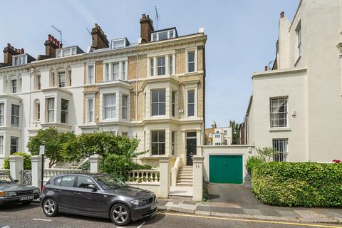 13 Pitt Street, London, W8 4NX