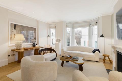 13 Pitt Street, London, W8 4NX