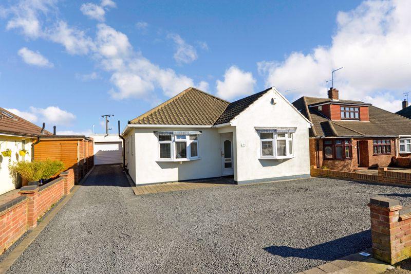 Digby Road, Corringham 3 bed bungalow £475,000