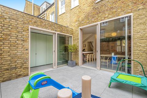50 Forthbridge Road, London, SW11 5NY